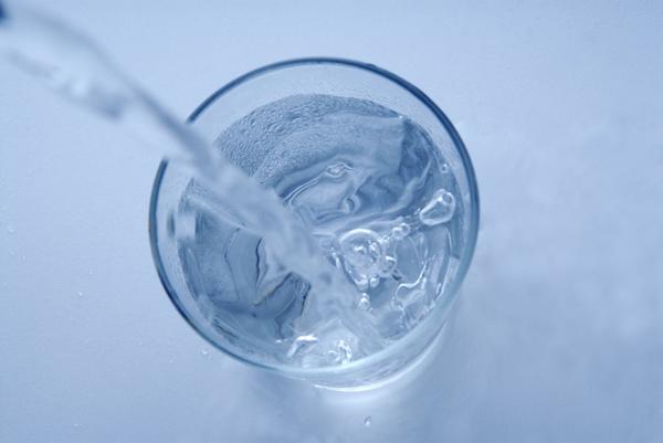 阴阳水排毒? 阴阳水排毒?